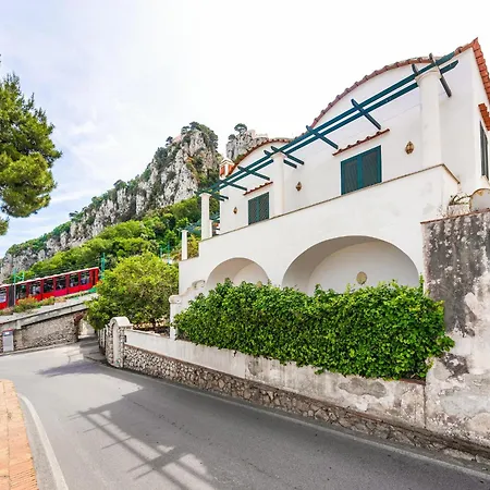 Apartamento Nella Curva Della Funicolare,