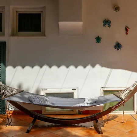 Apartment Nella Curva Della Funicolare, *