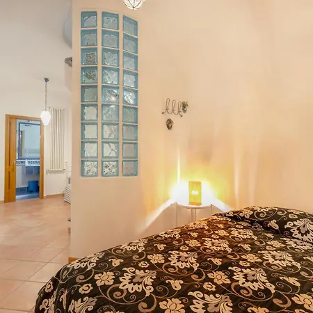 アパート Nella Curva Della Funicolare, *