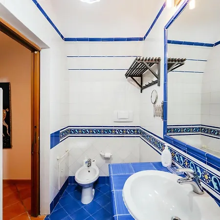 アパート Nella Curva Della Funicolare,